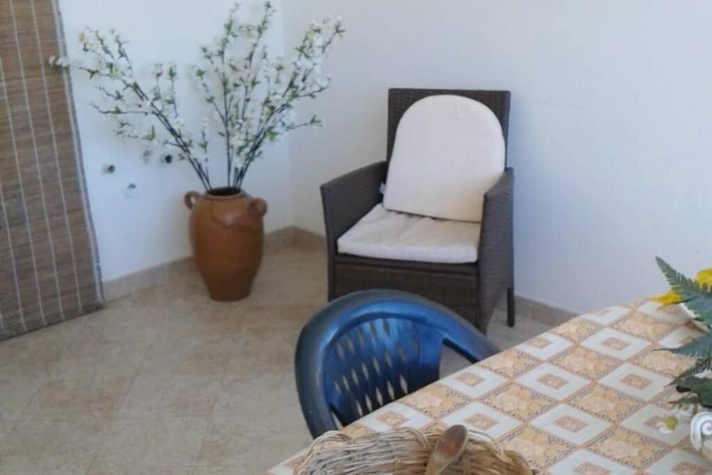 Casa Vacanze La Casa Di Katia Castro  Exteriör bild